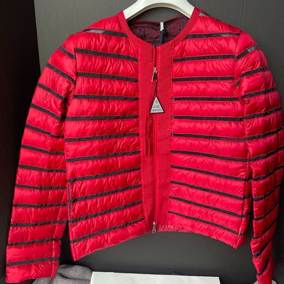 Moncler Women's Red Brioche Down Jacket - Picture 3 of 16